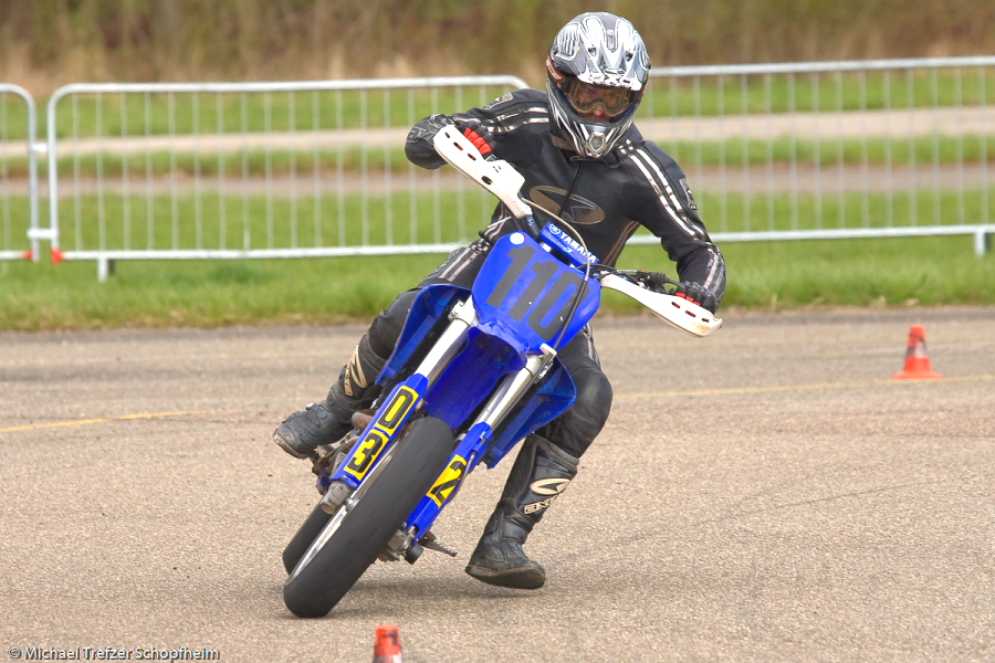 Supermoto-Bremgarten230.JPG