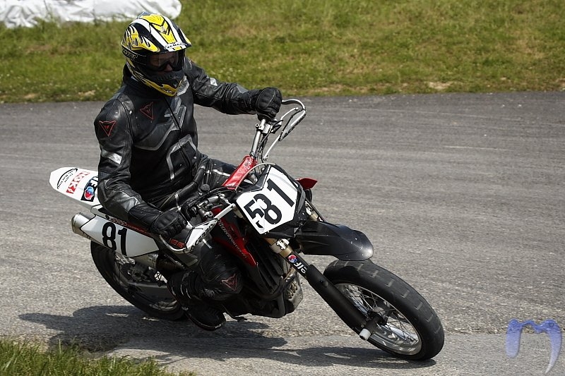supermototraining124.jpg